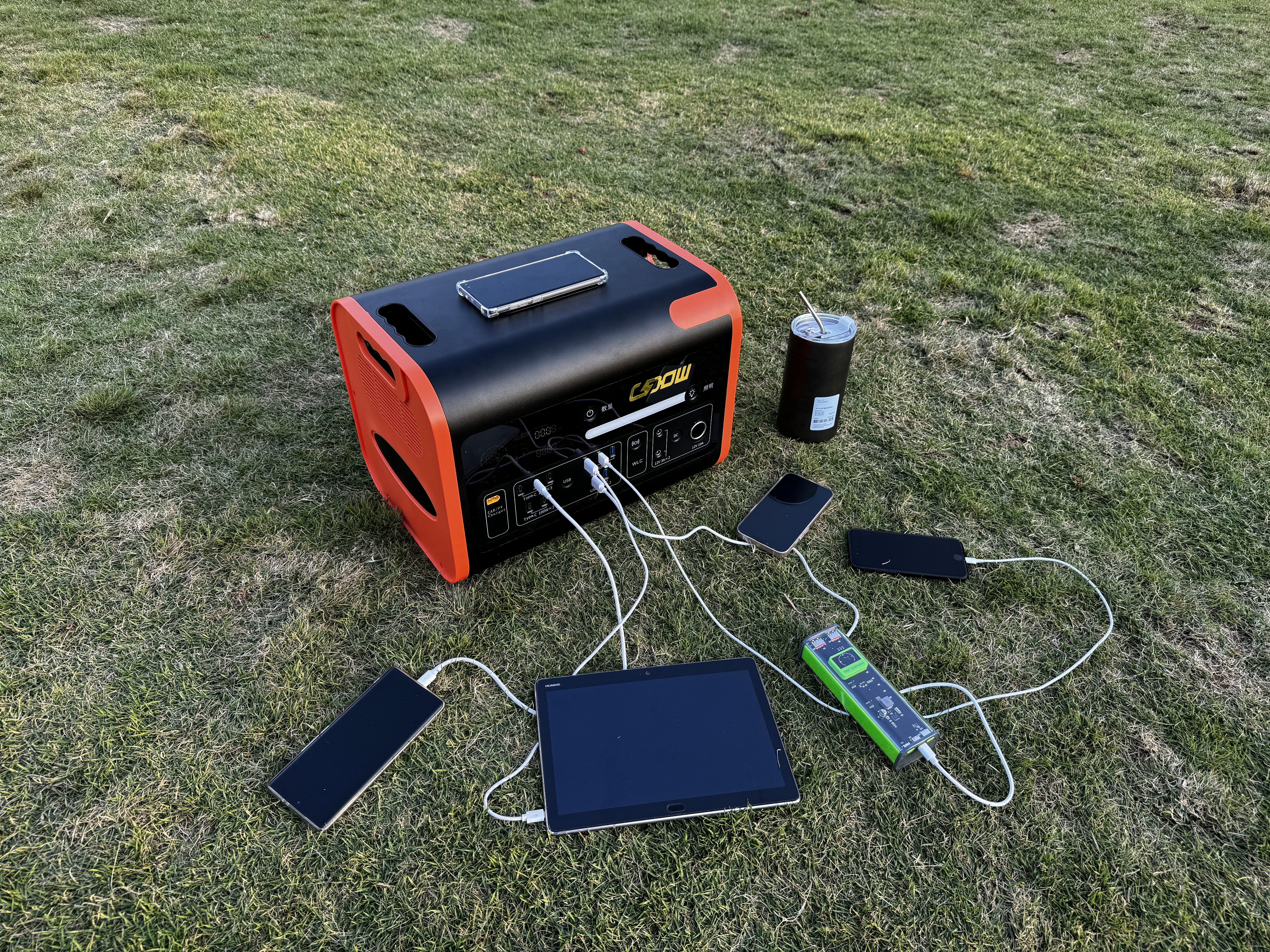 Système d'énergie solaire 2023 W, dernière conception, alimentation électrique spéciale avec chariot, centrale électrique Mobile Portable pour Camping en plein air, 2200